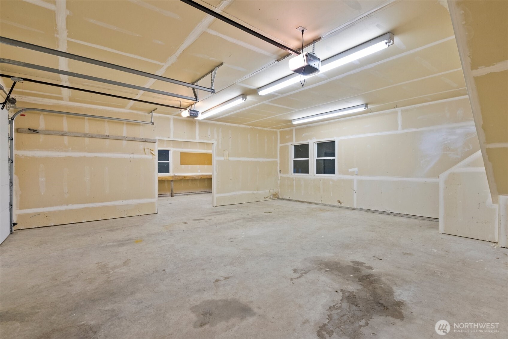 44010 14th Avenue Property Photo 37
