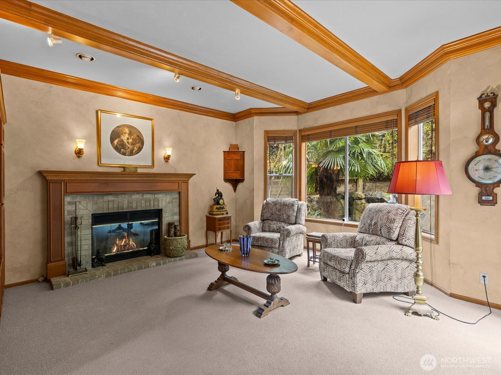 19607 110th Place Property Photo 6
