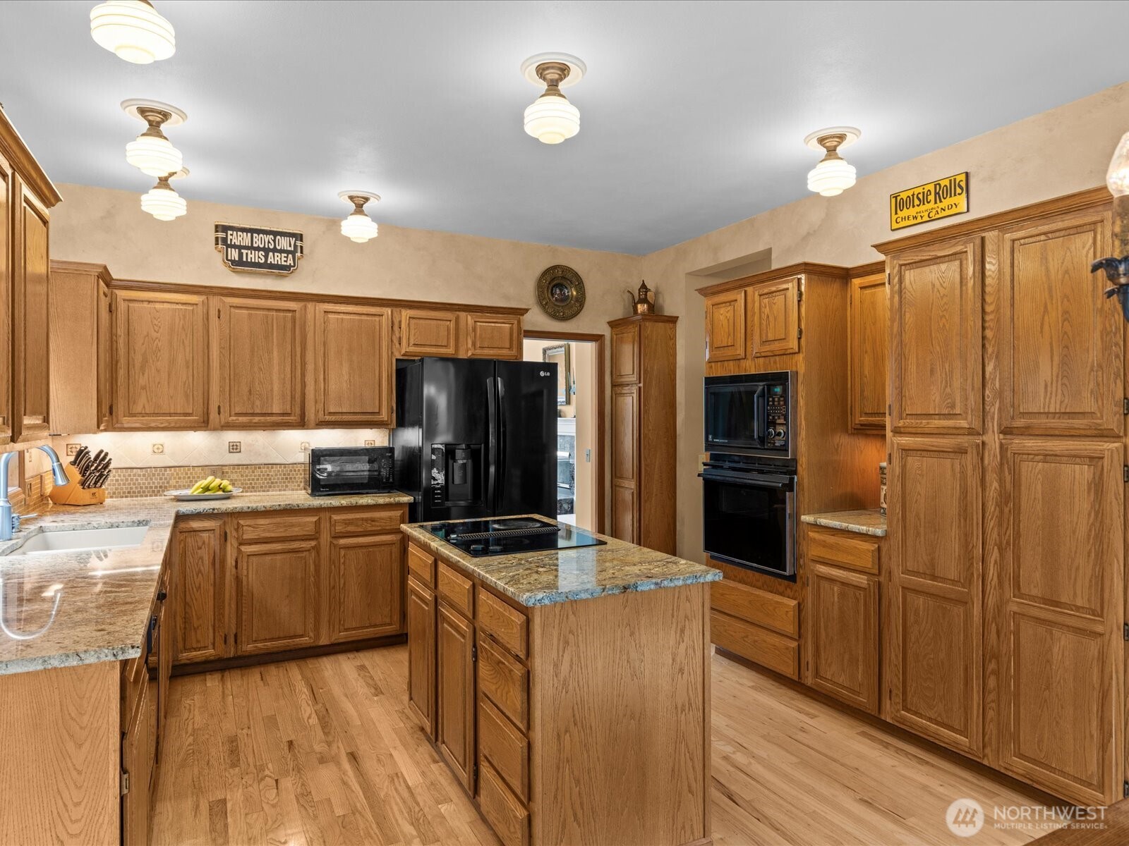 19607 110th Place Property Photo 17