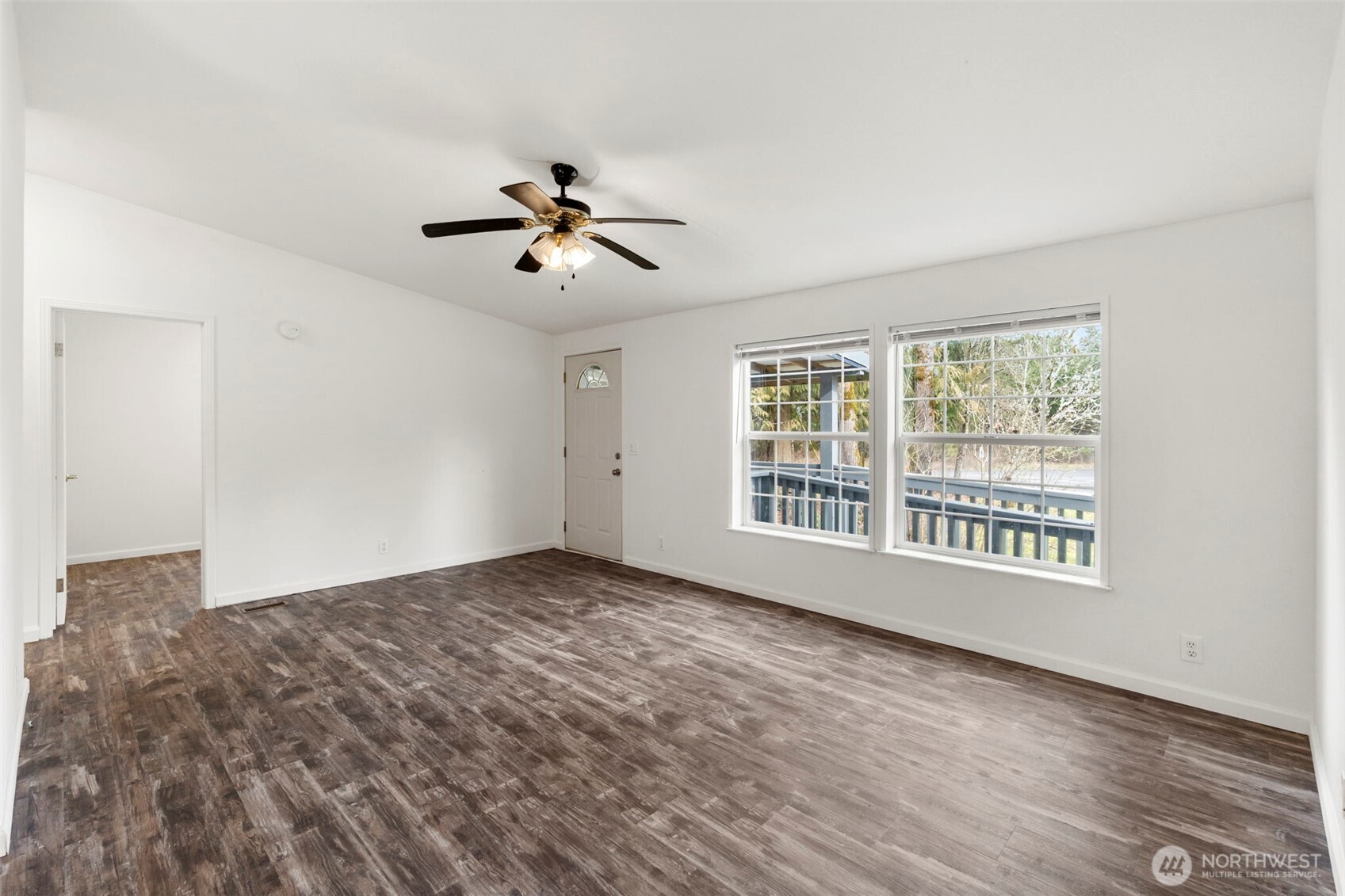 102 Tory Lynn Drive Property Photo 10
