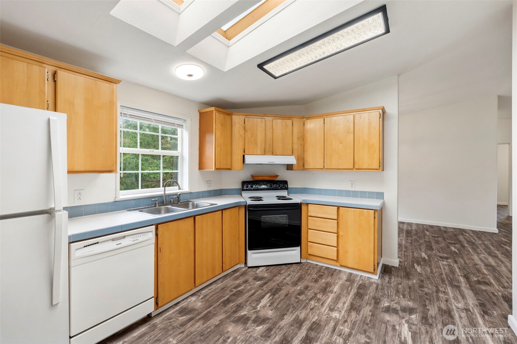 102 Tory Lynn Drive Property Photo 27