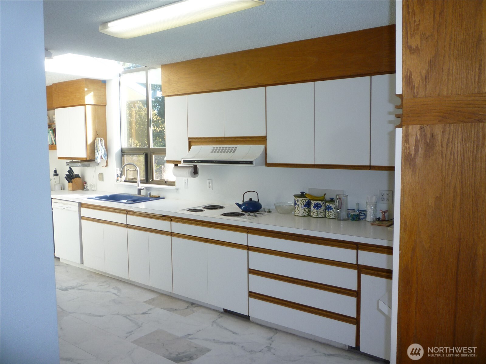 180 Stonehaven Lane Property Photo 10