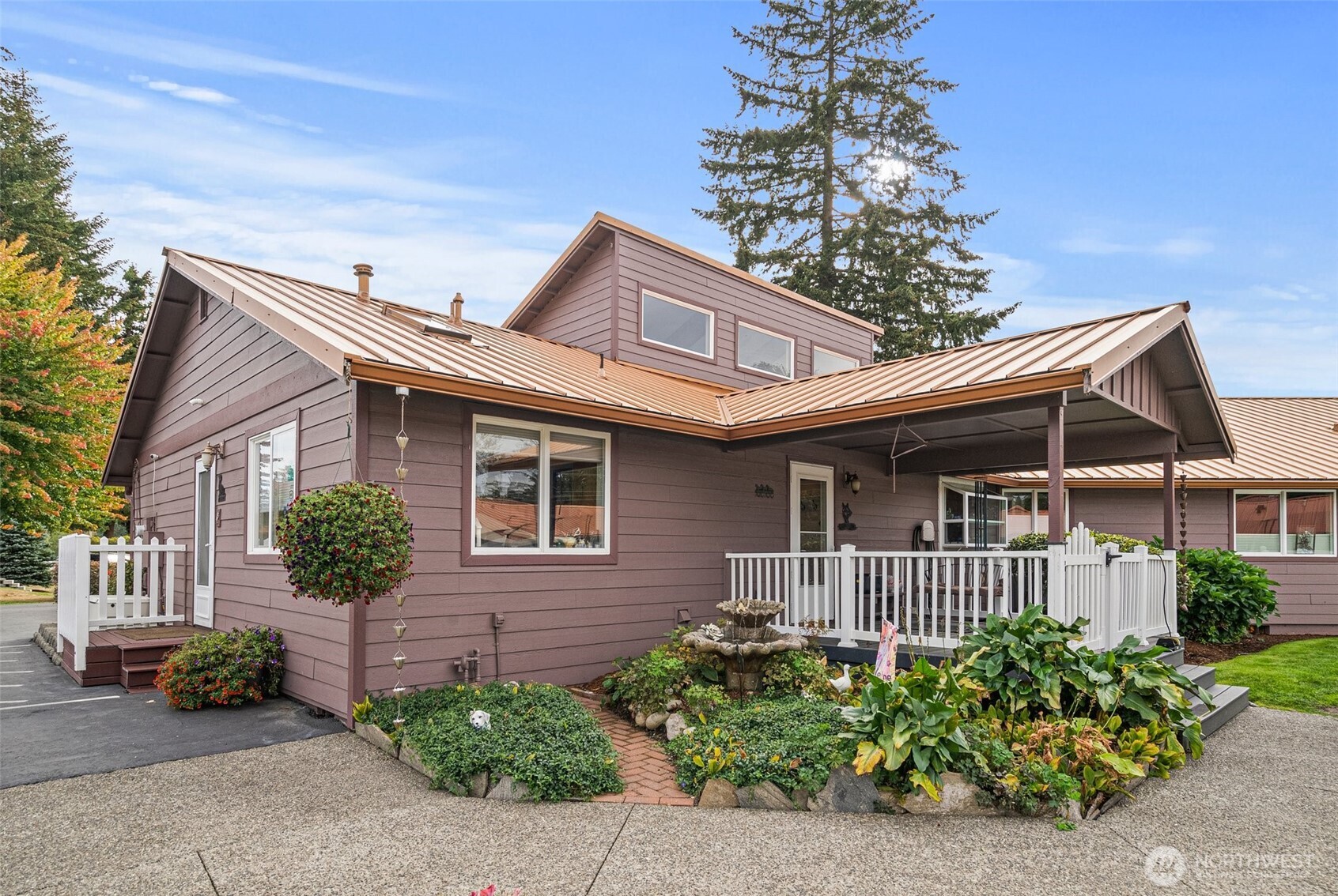 9902 Yelm Highway Property Photo 10