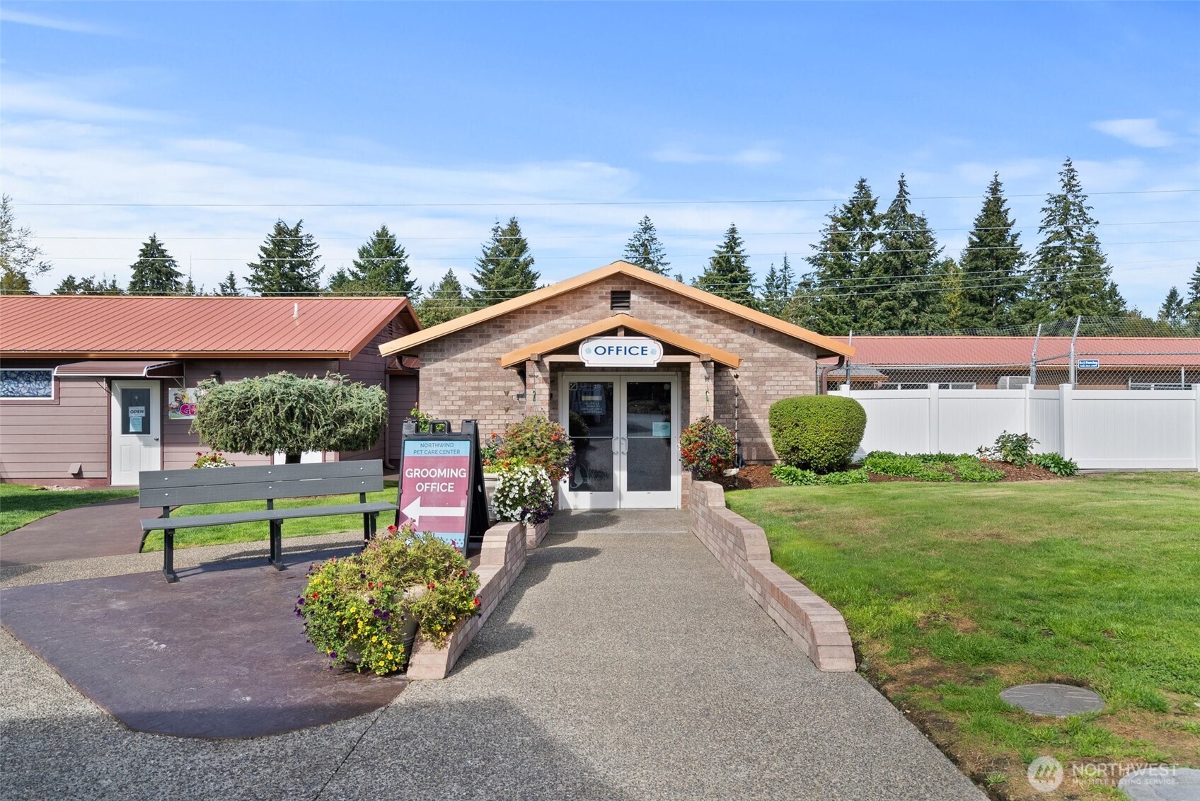 9902 Yelm Highway Property Photo 20