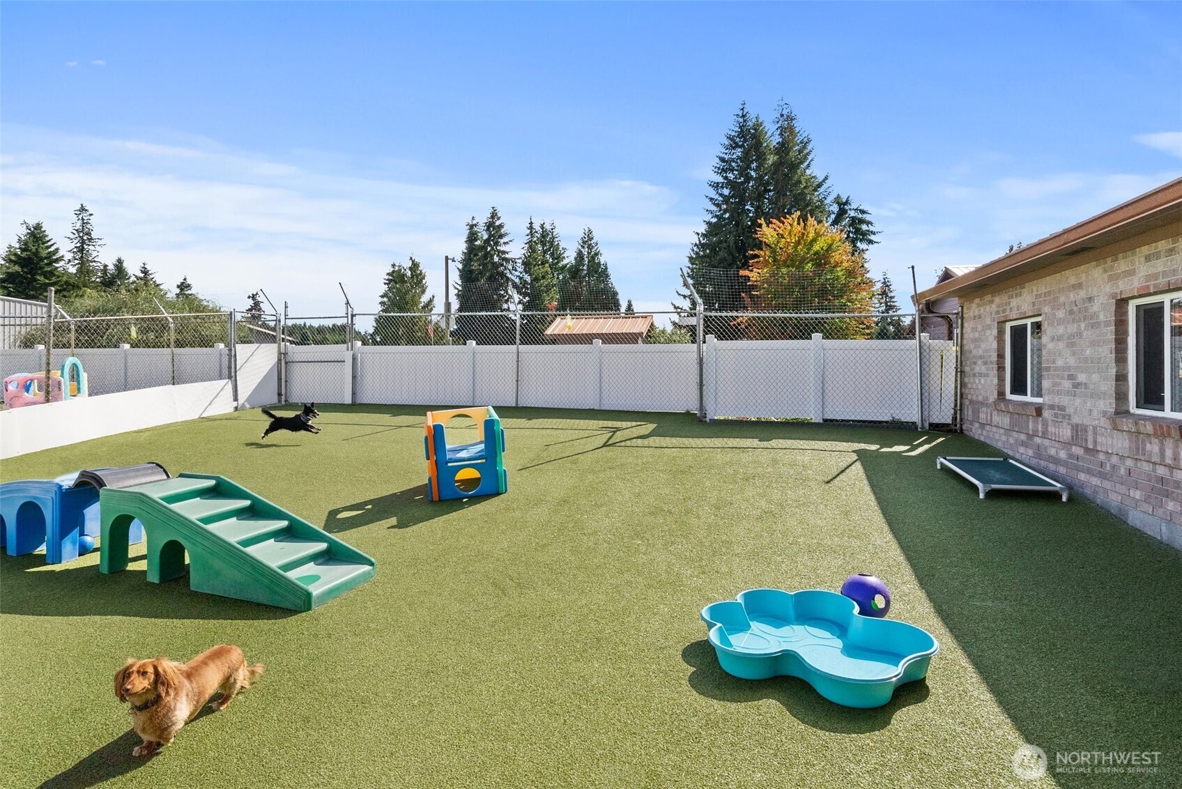 9902 Yelm Highway Property Photo 22