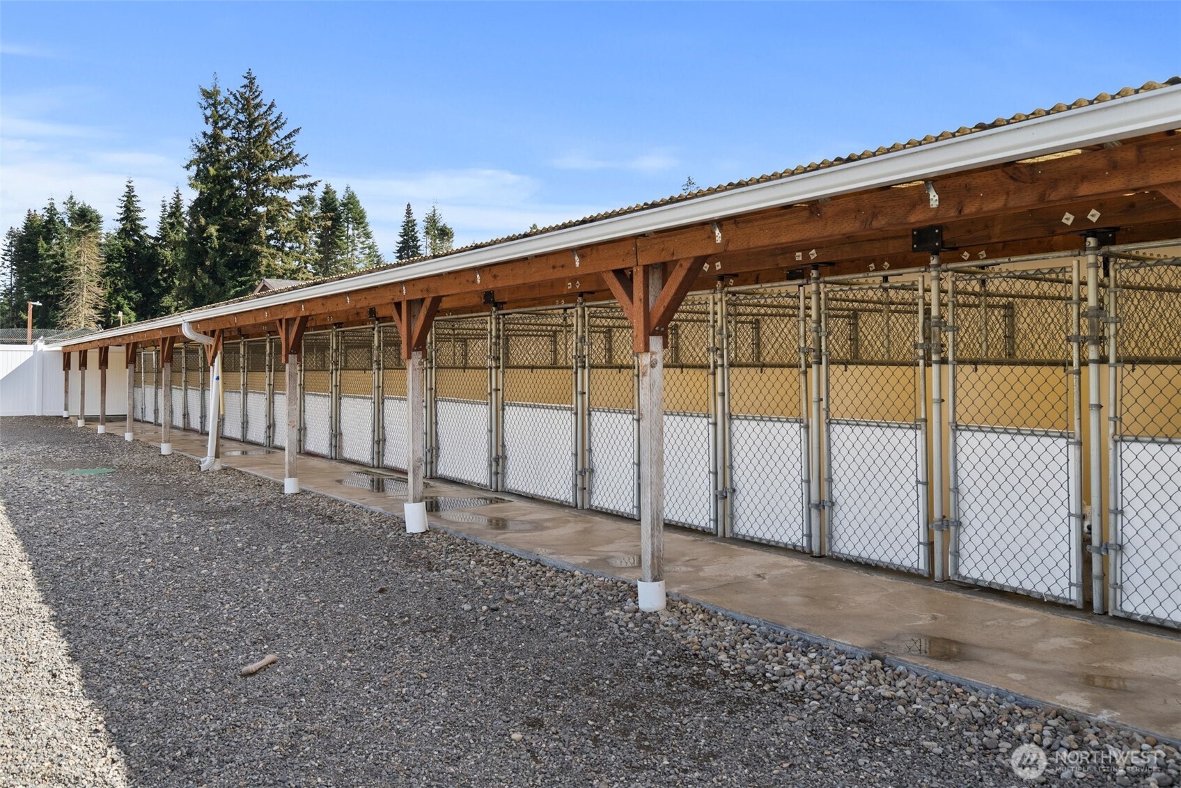 9902 Yelm Highway Property Photo 23