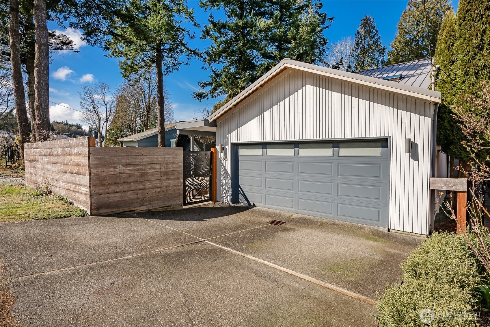 6955 Birch Bay Drive Property Photo 6