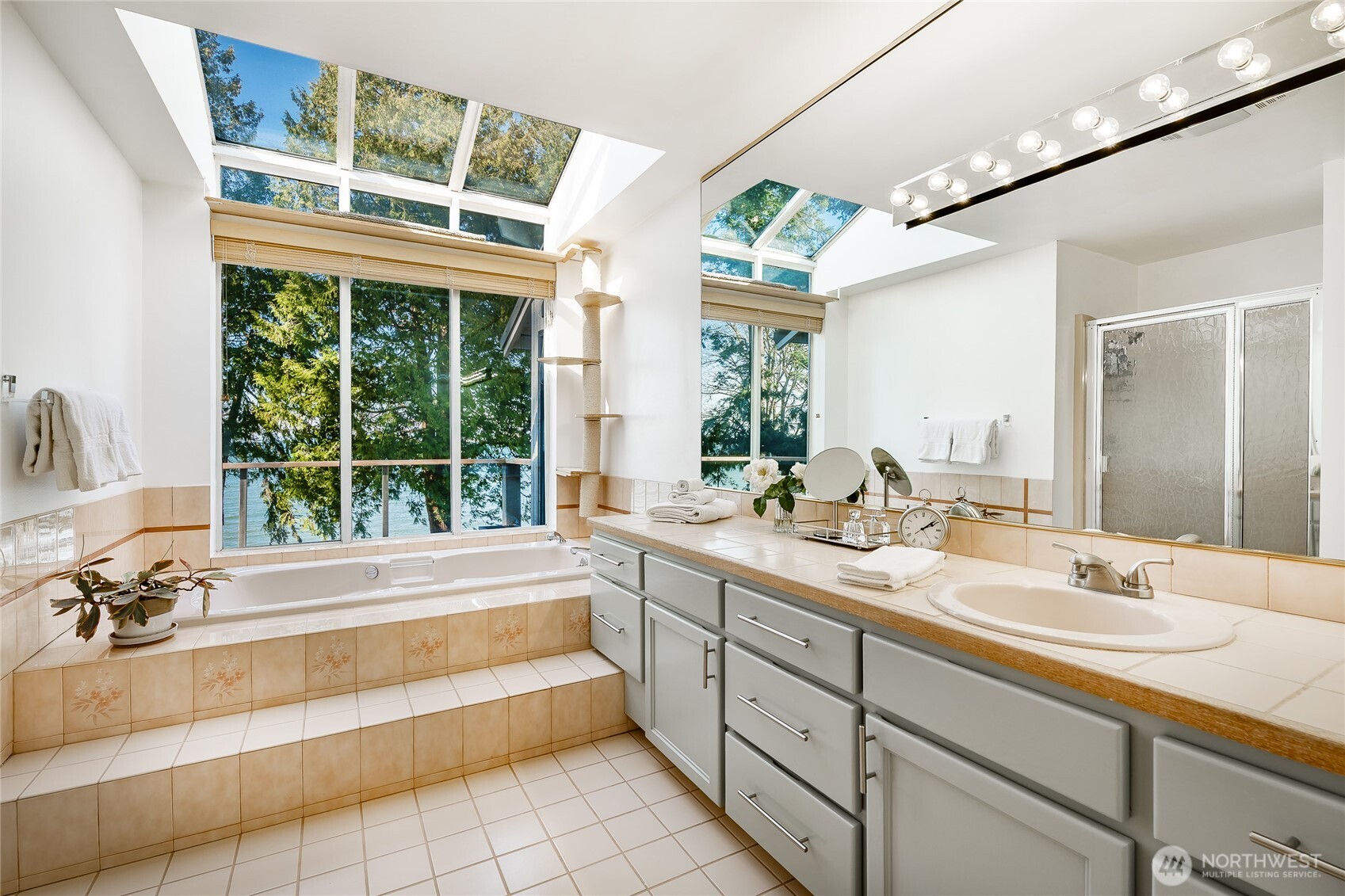 6955 Birch Bay Drive Property Photo 25