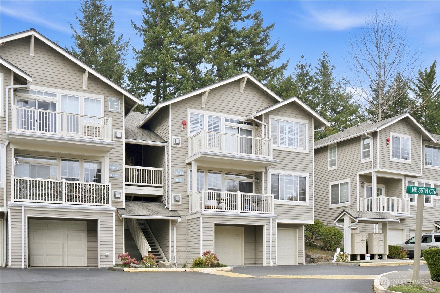 18676 Ne 56th Court Property Photo 25