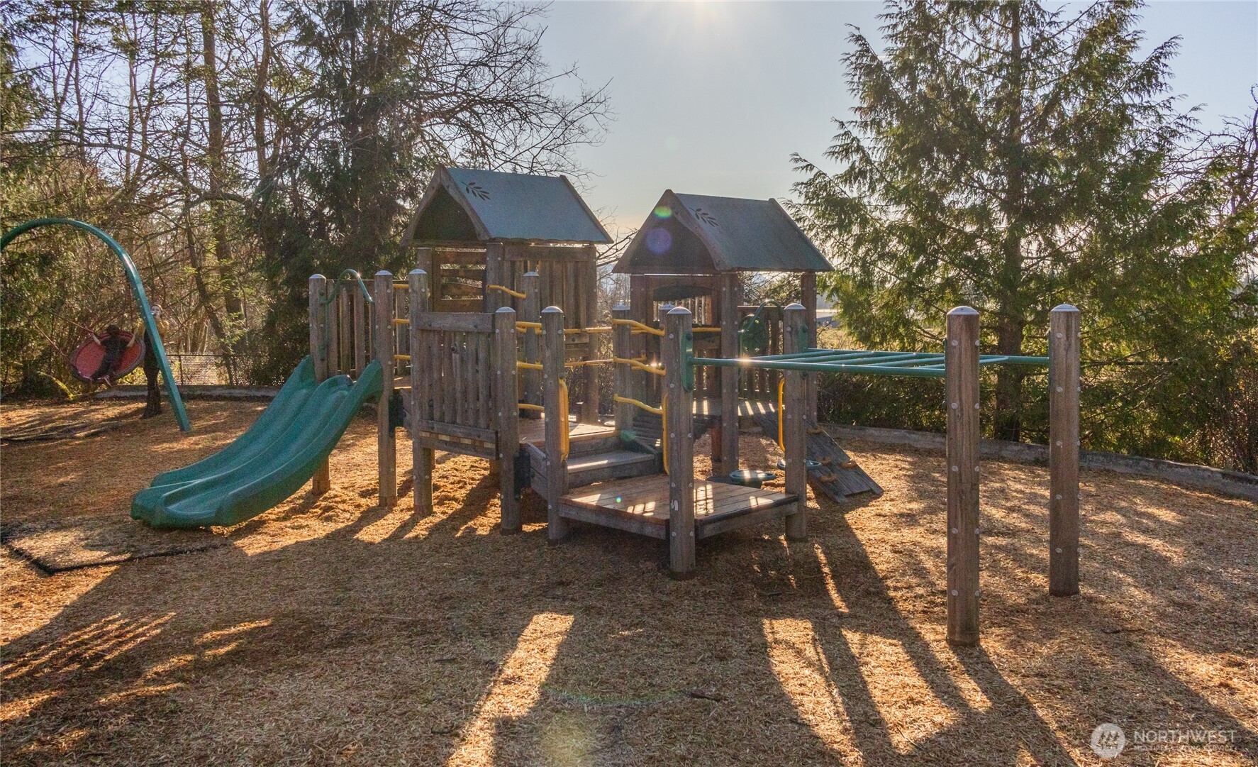 3910 Isle Way Property Photo 11