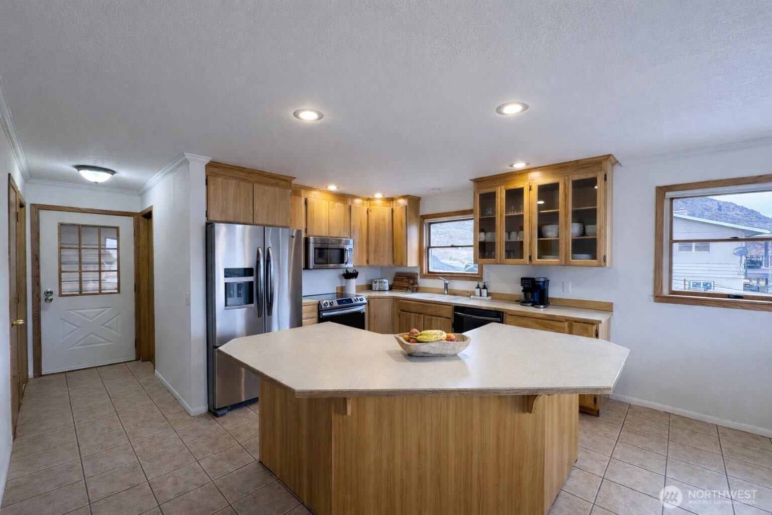 9 C Rose Street Property Photo 8