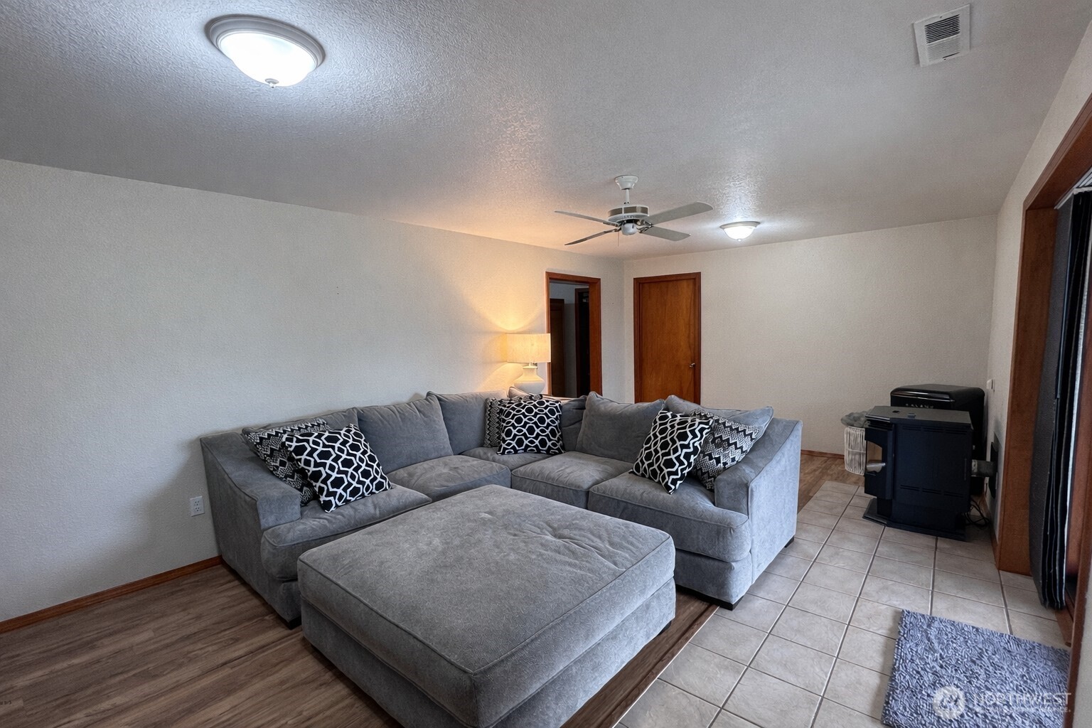 9 C Rose Street Property Photo 25