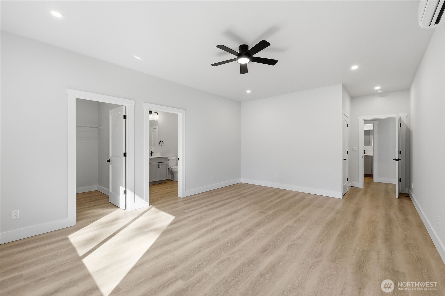 4511 Trail Crest Drive Property Photo 19