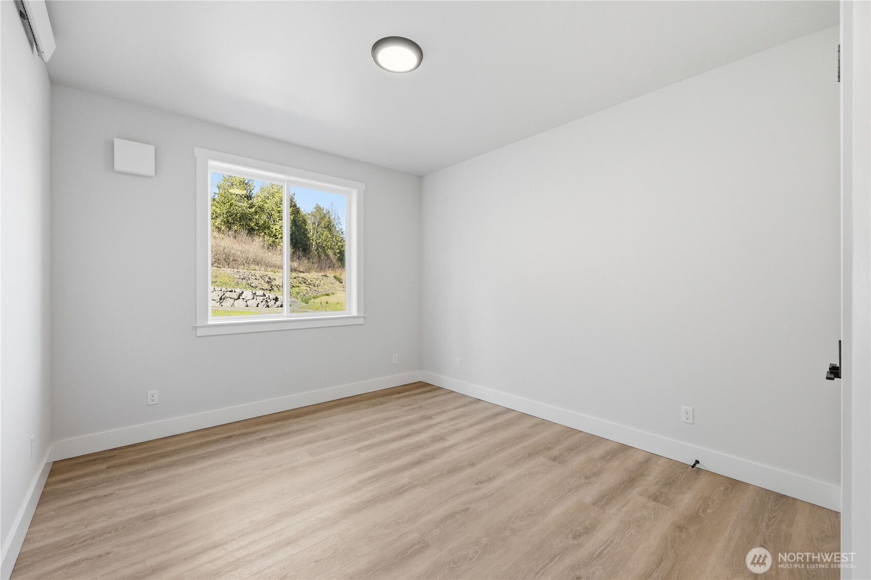4511 Trail Crest Drive Property Photo 23