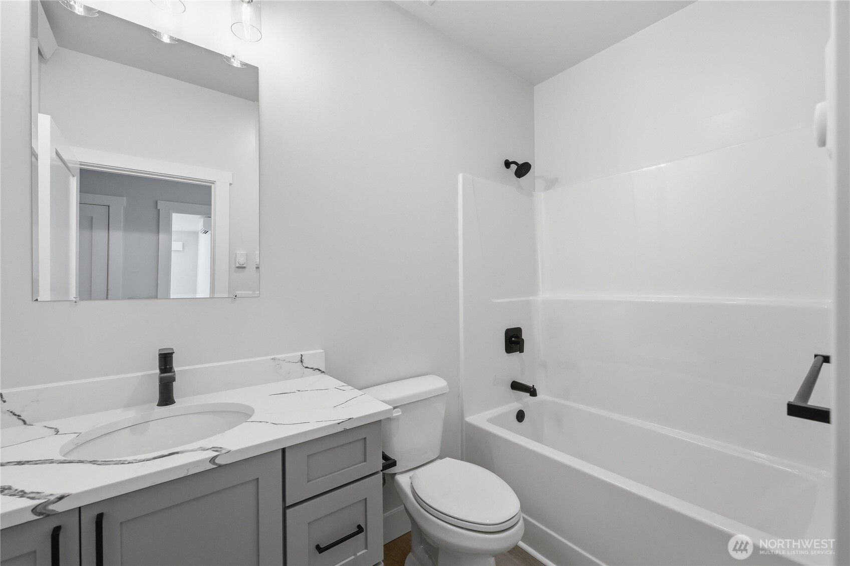 4511 Trail Crest Drive Property Photo 26
