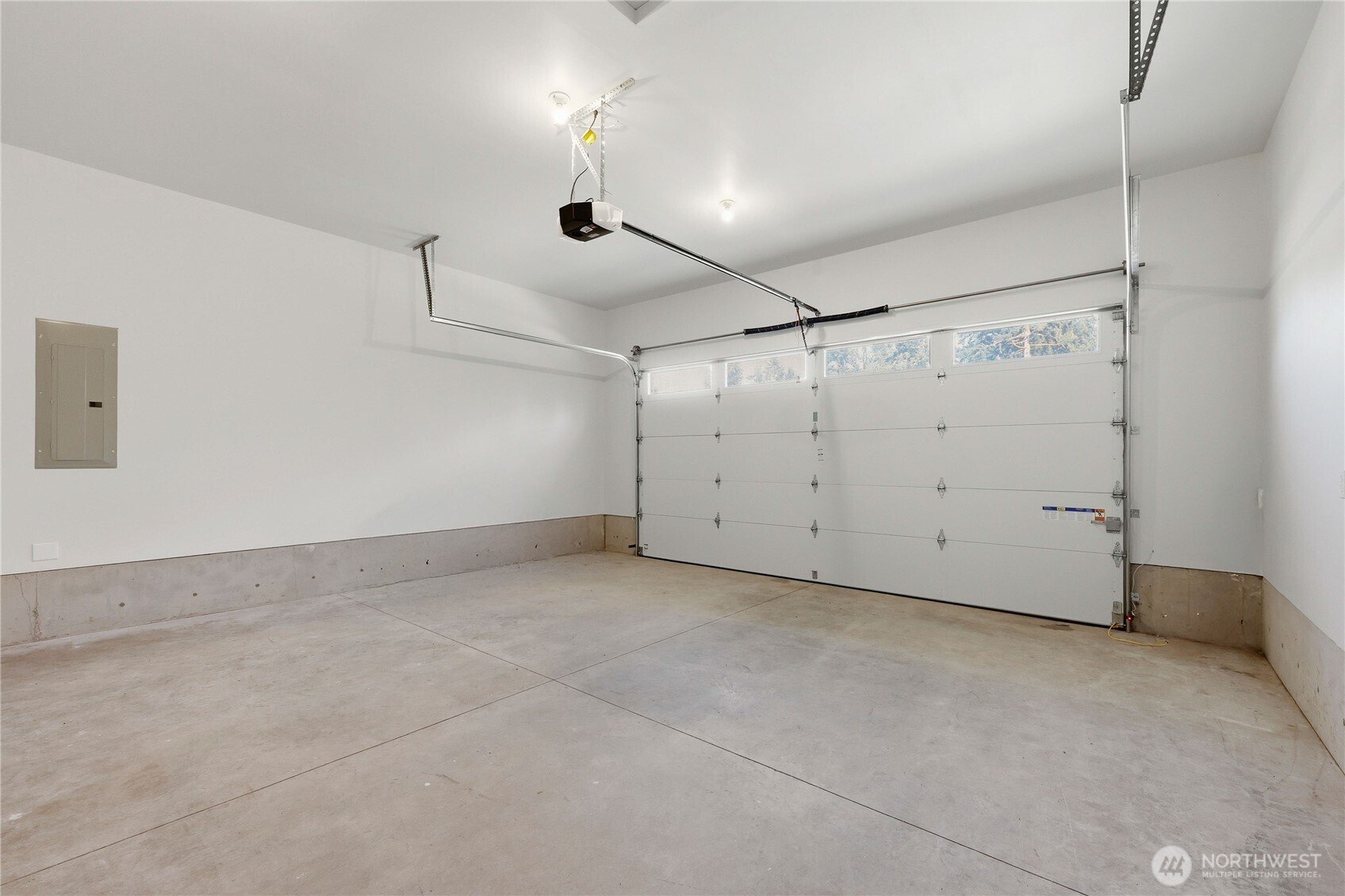4511 Trail Crest Drive Property Photo 29