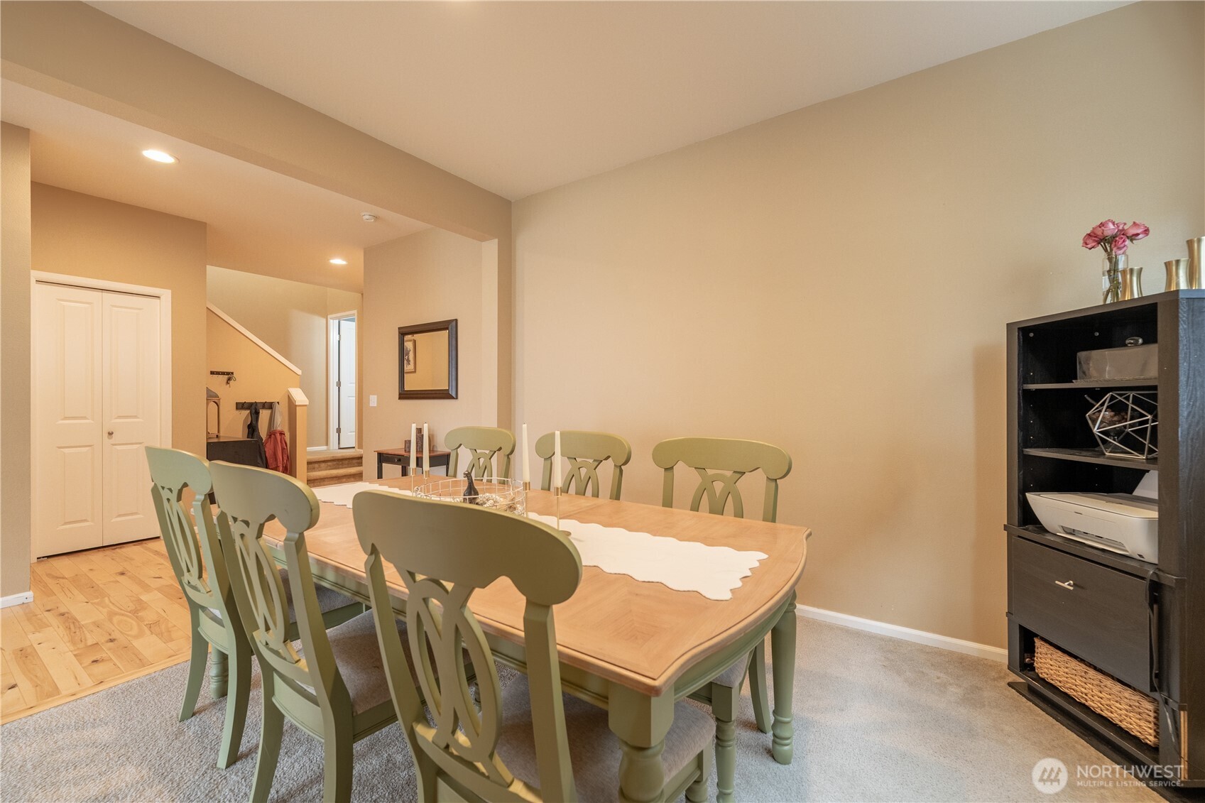 14025 5th Place Property Photo 8
