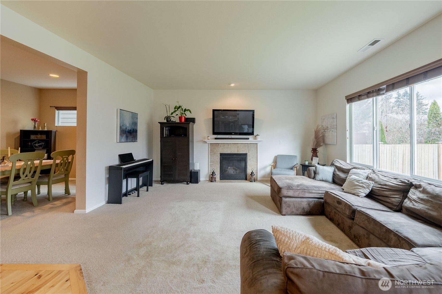 14025 5th Place Property Photo 12