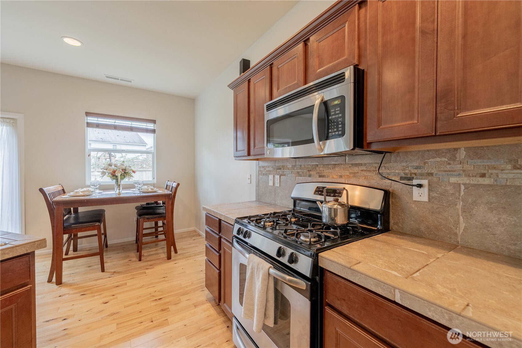 14025 5th Place Property Photo 16