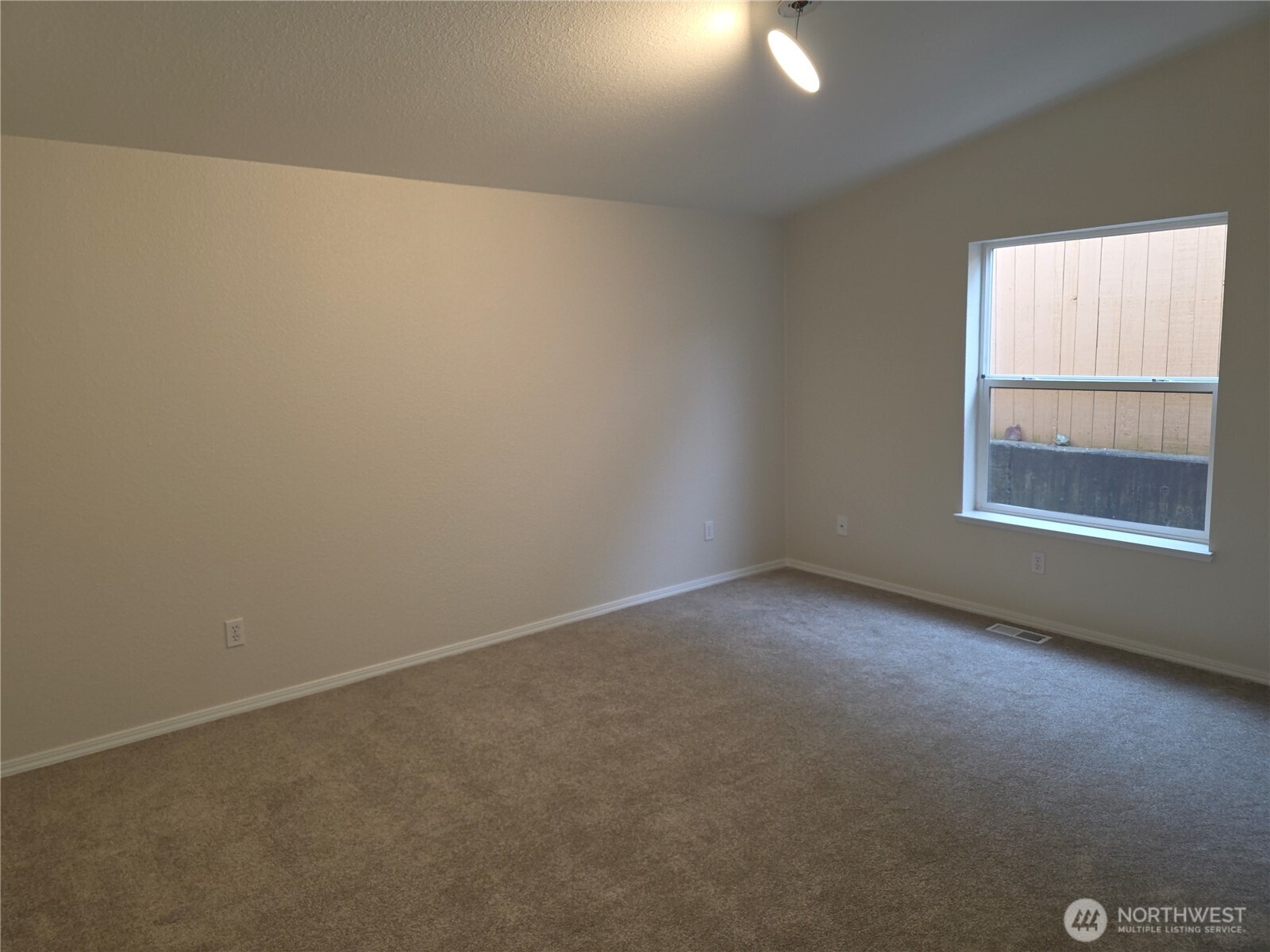 24006 222nd Avenue 16 Property Photo 10