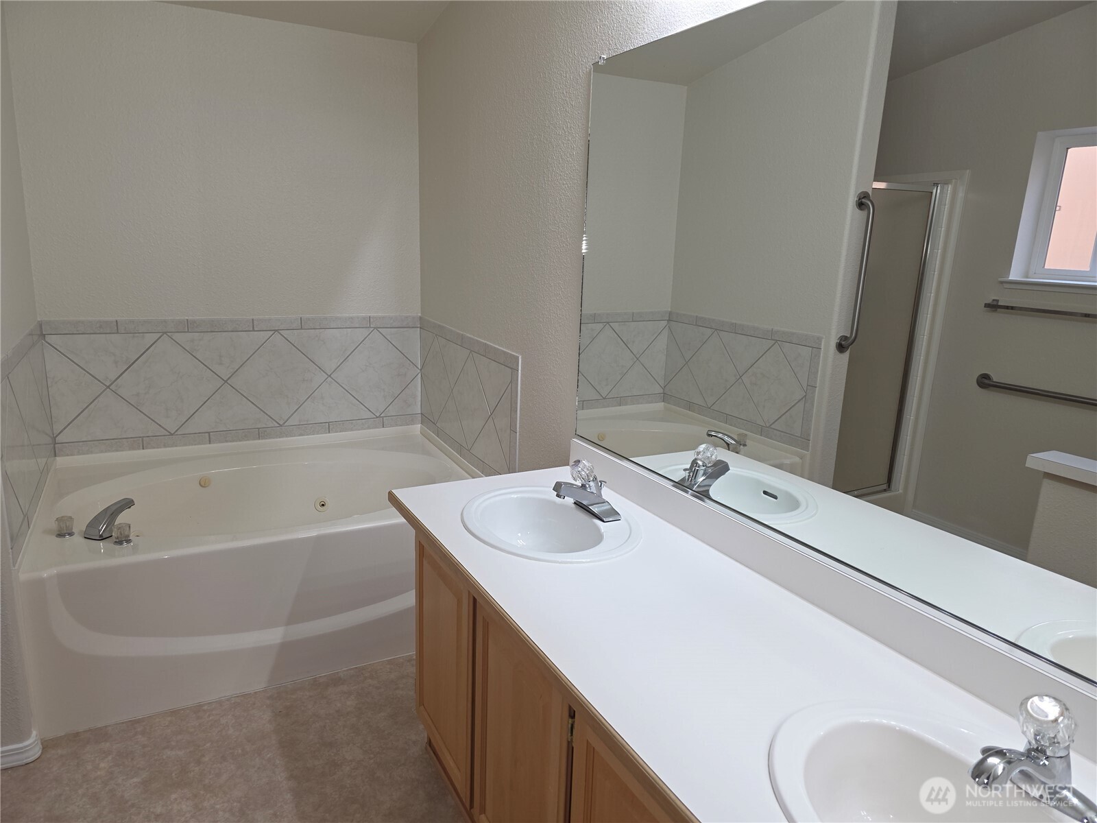 24006 222nd Avenue 16 Property Photo 13