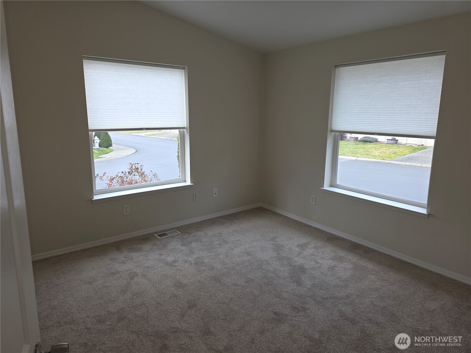 24006 222nd Avenue 16 Property Photo 15