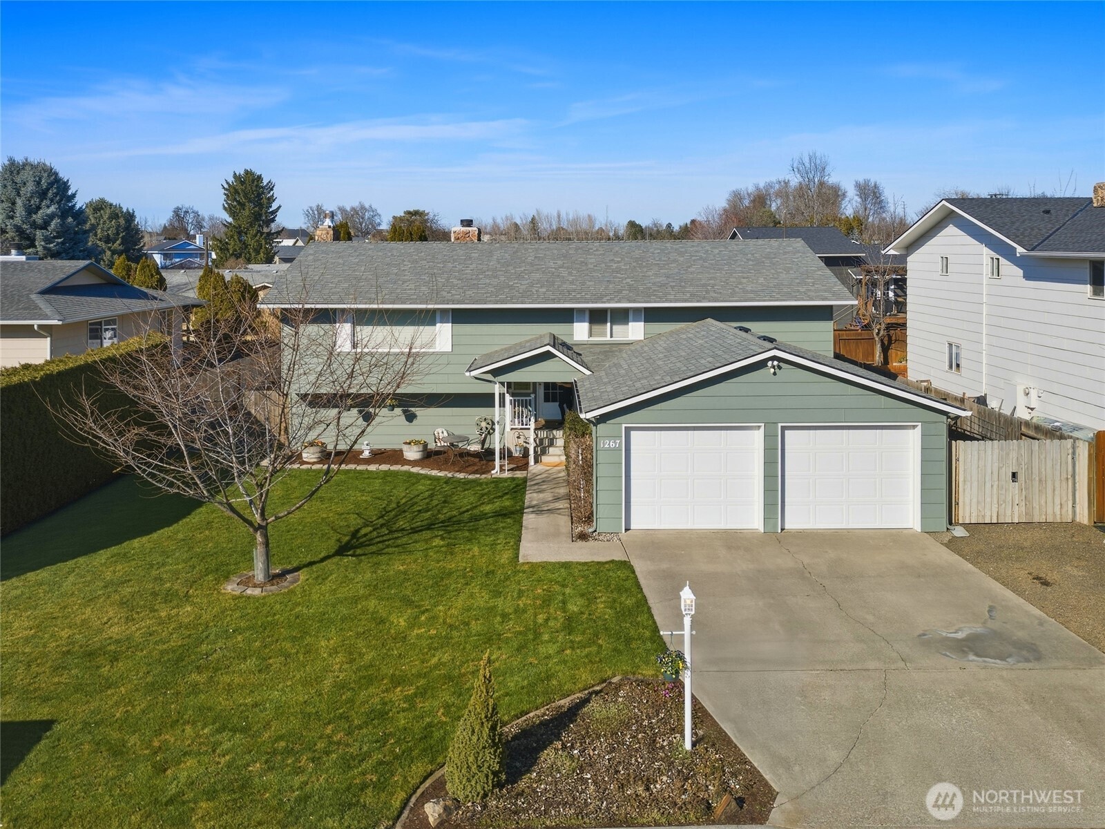 1267 Se Constitution Drive Property Photo 35