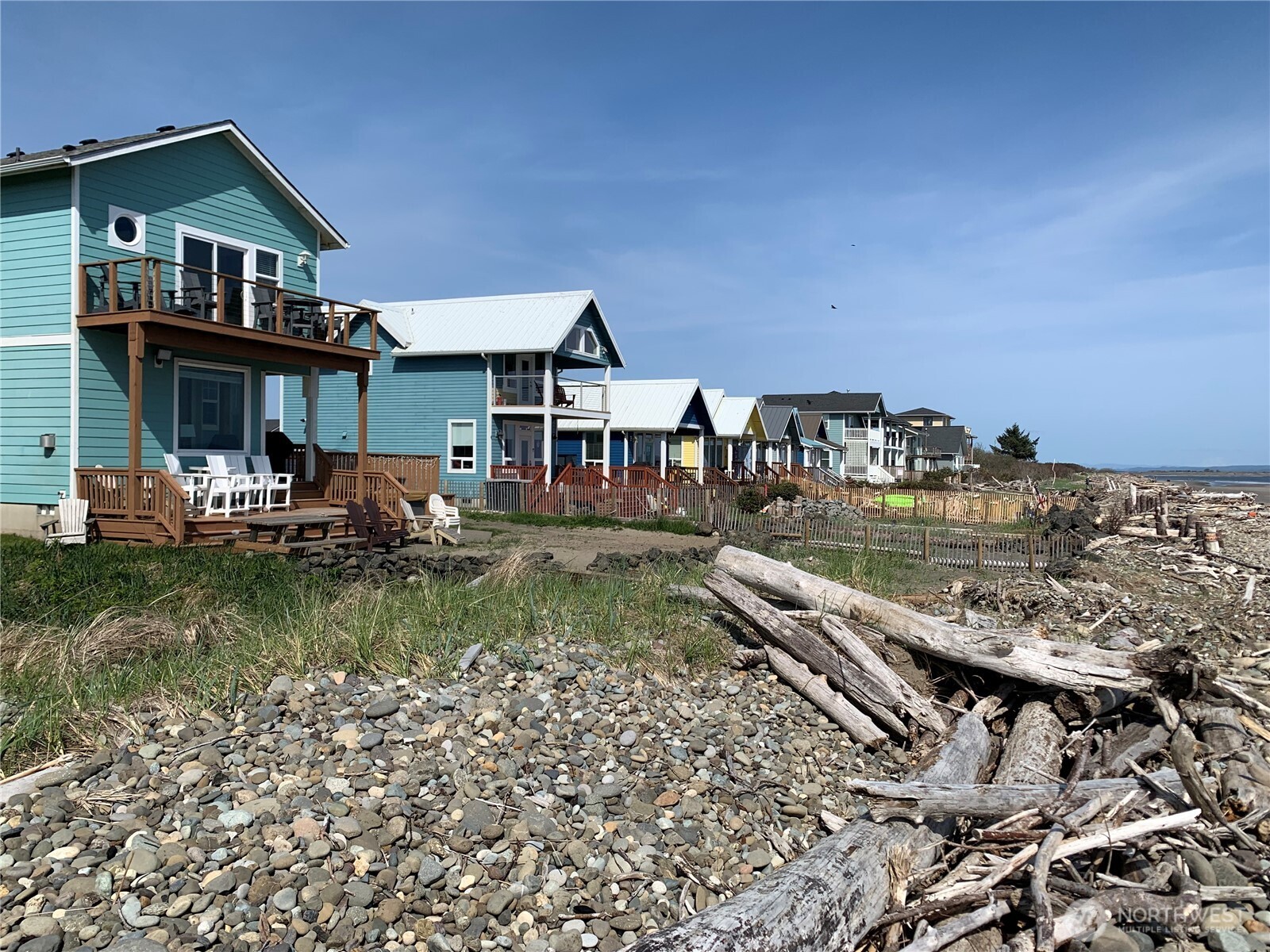 265 Marine View Drive Property Photo 4