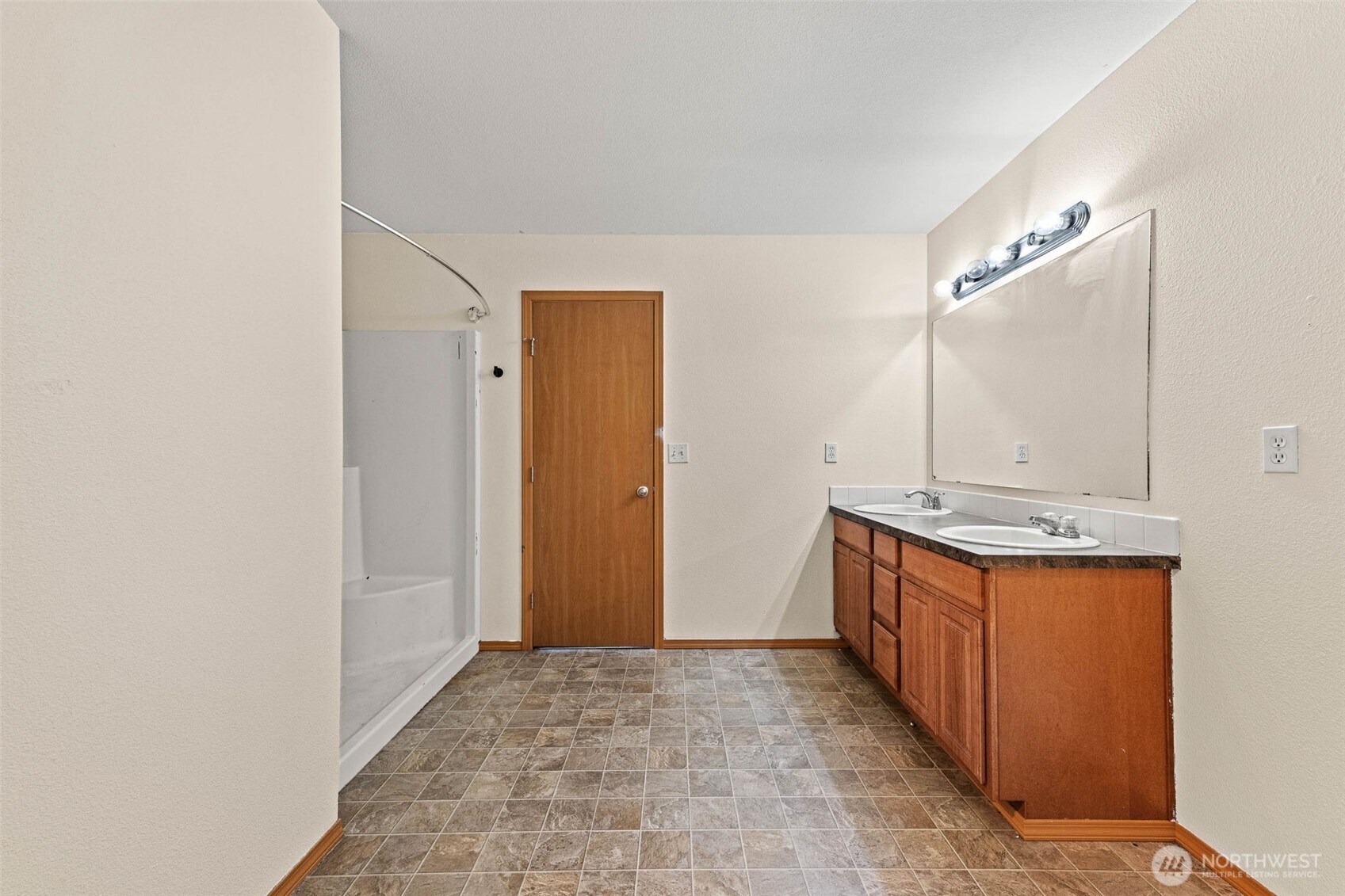 5770 Arcarro Court Property Photo 25