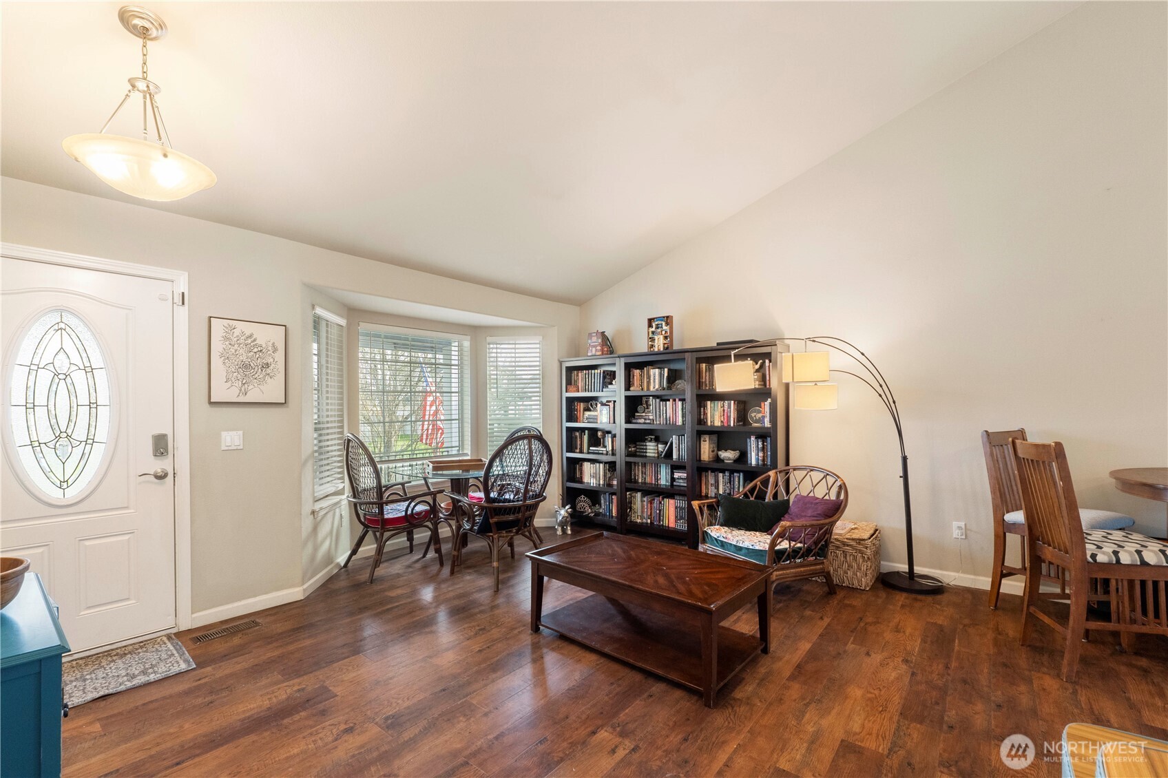 16541 Rainier View Drive Property Photo 6