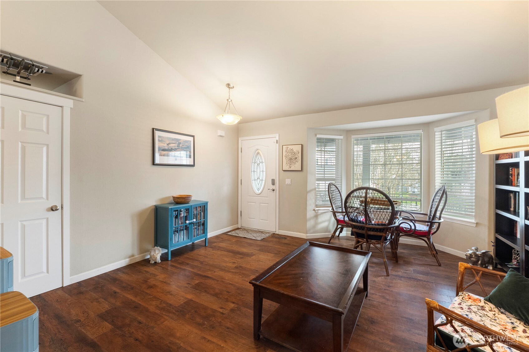 16541 Rainier View Drive Property Photo 7