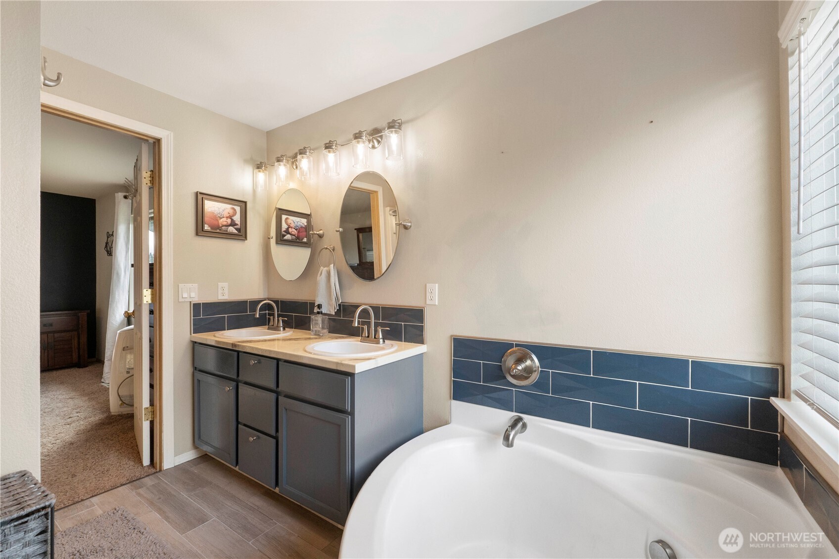 16541 Rainier View Drive Property Photo 24