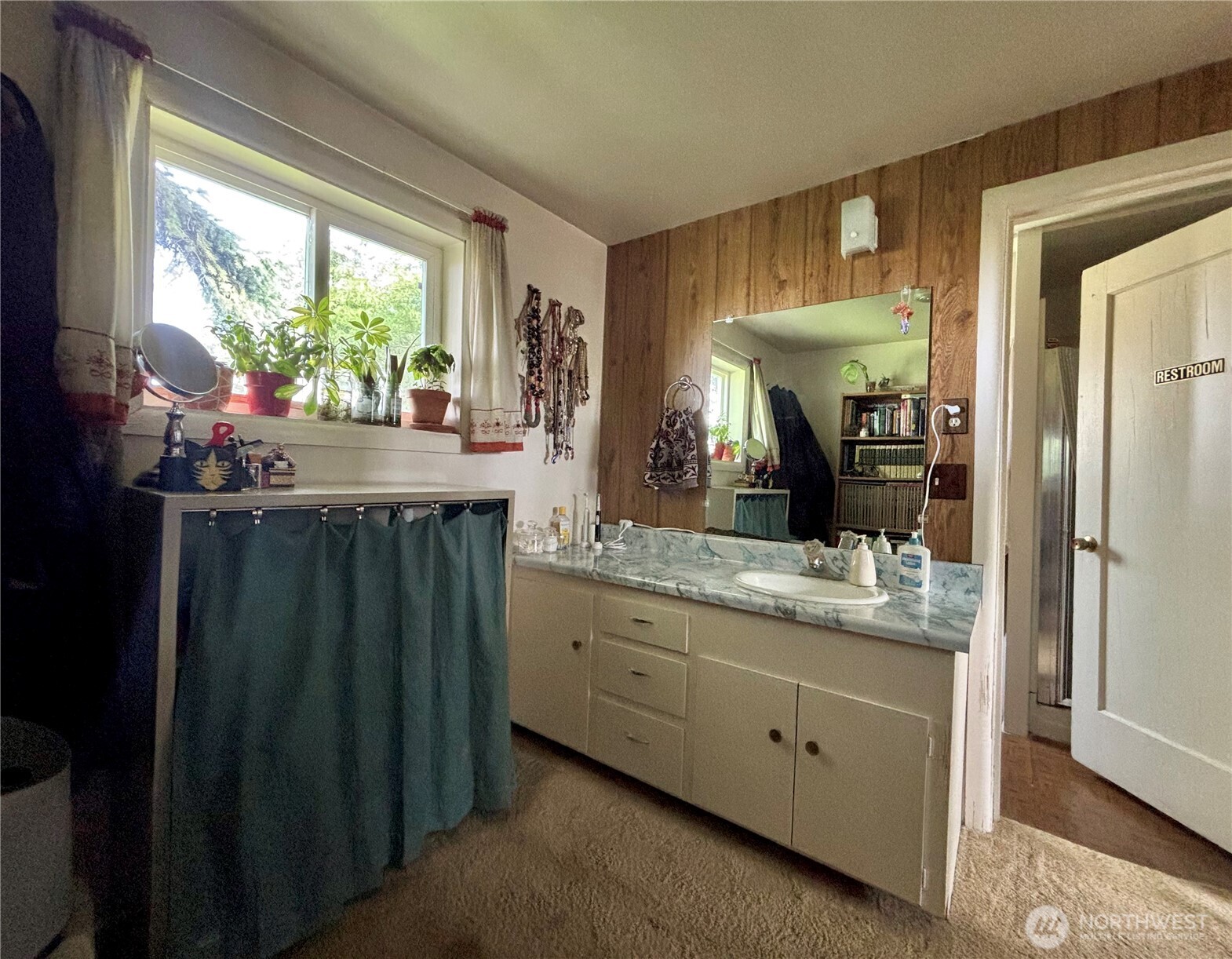 4477 Wenatchee Drive Property Photo 28