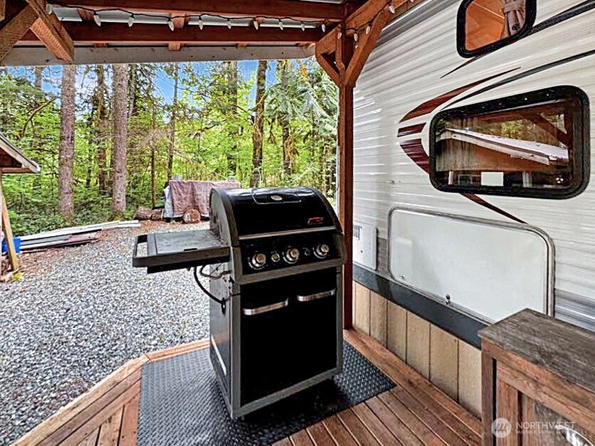 47 Wilderness Way Property Photo 6