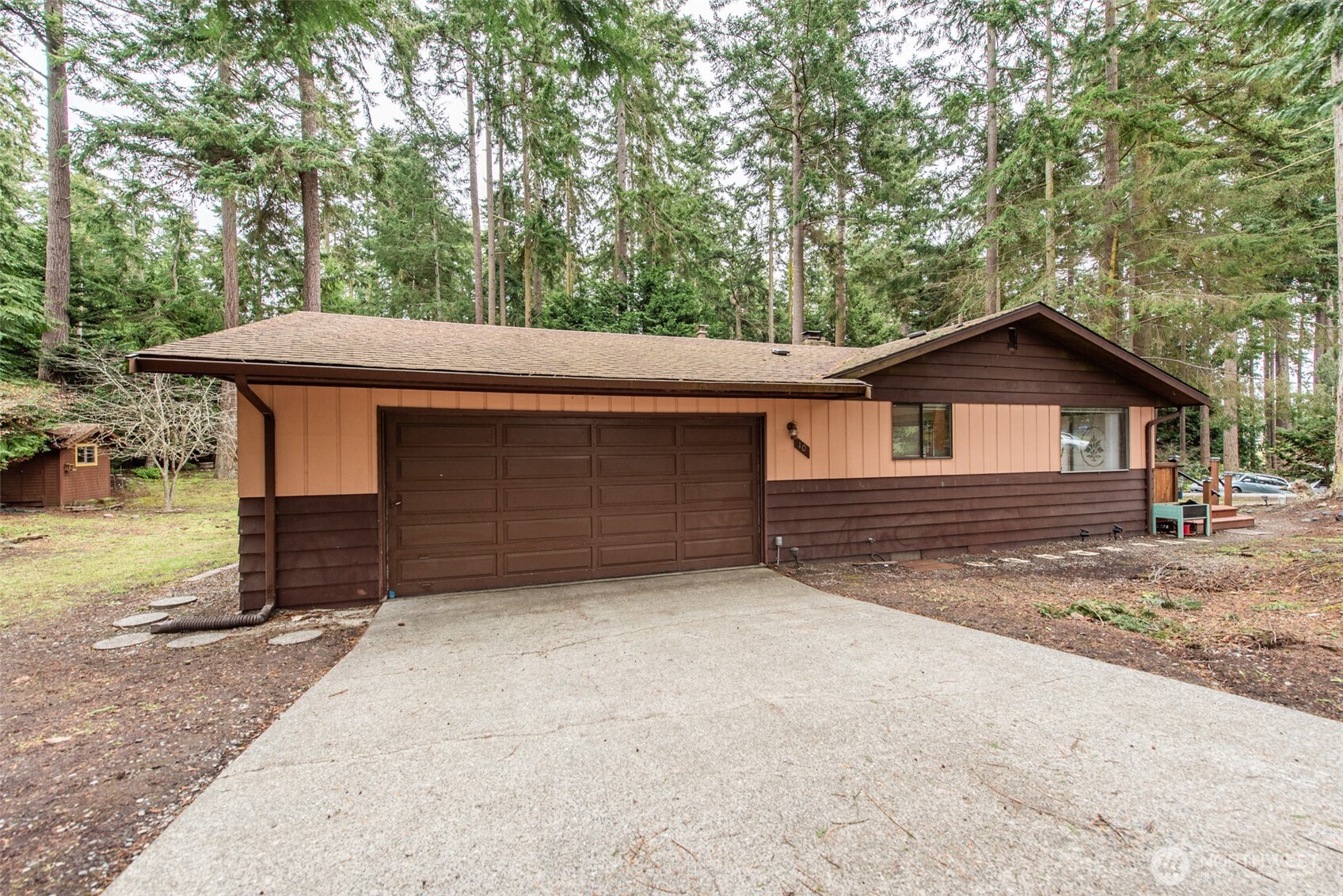 10 Percy Lane Property Photo 5
