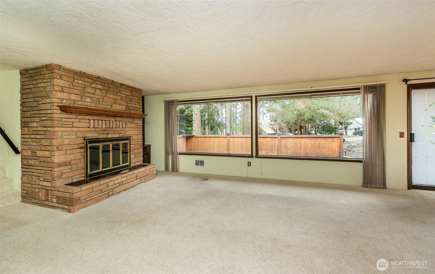 10 Percy Lane Property Photo 16