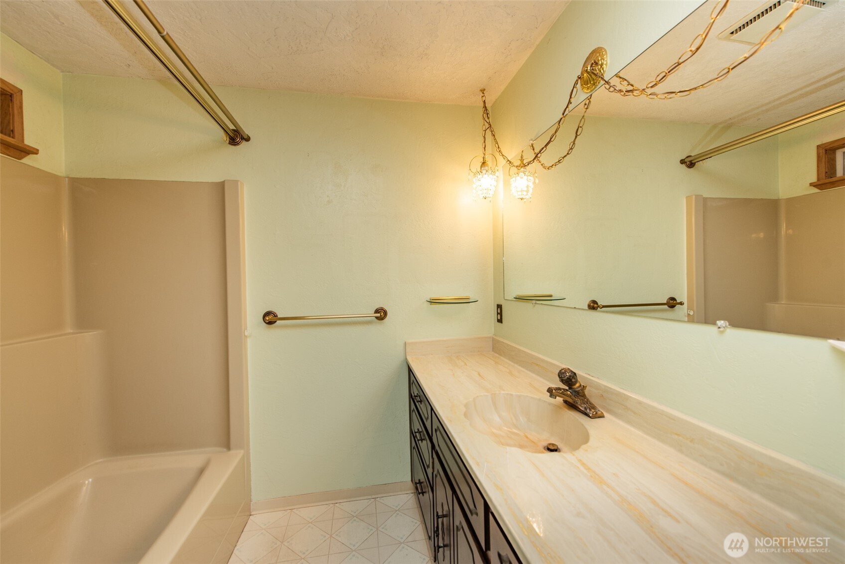 10 Percy Lane Property Photo 18