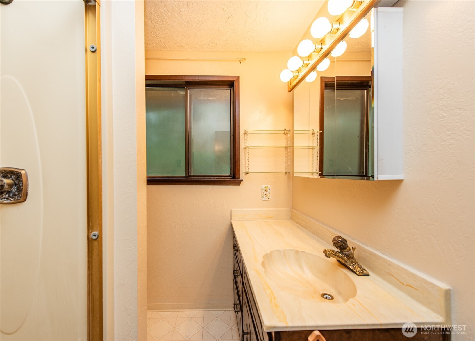 10 Percy Lane Property Photo 23