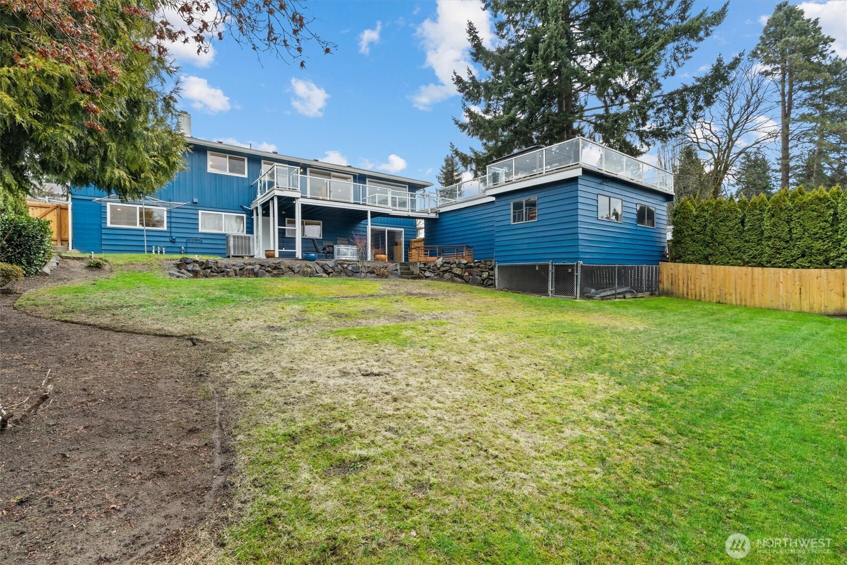 3415 N Garden Avenue Property Photo 30
