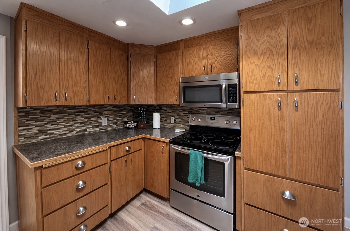 1127 Central Avenue Property Photo 10