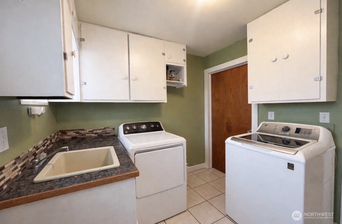 1127 Central Avenue Property Photo 22