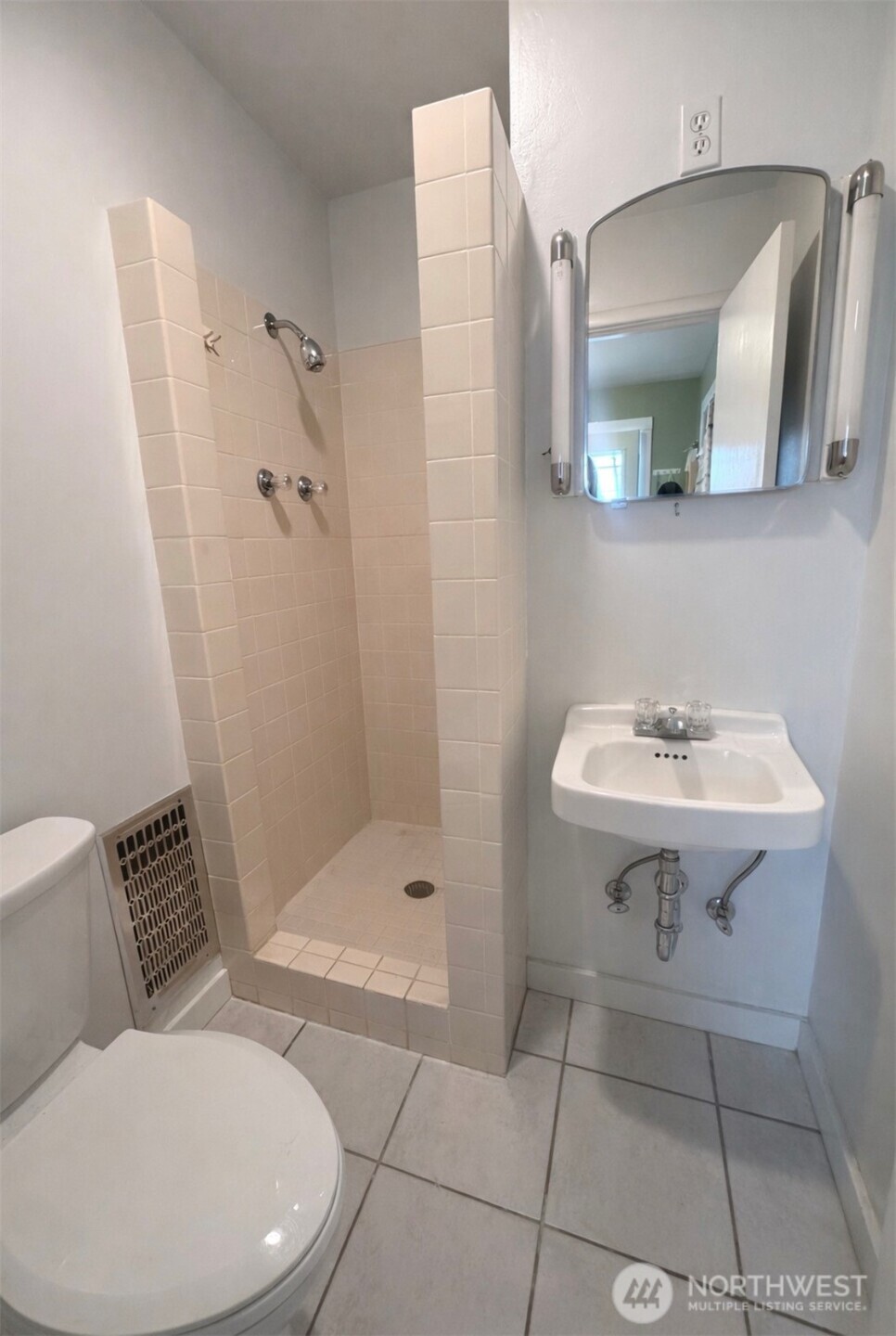 1127 Central Avenue Property Photo 23
