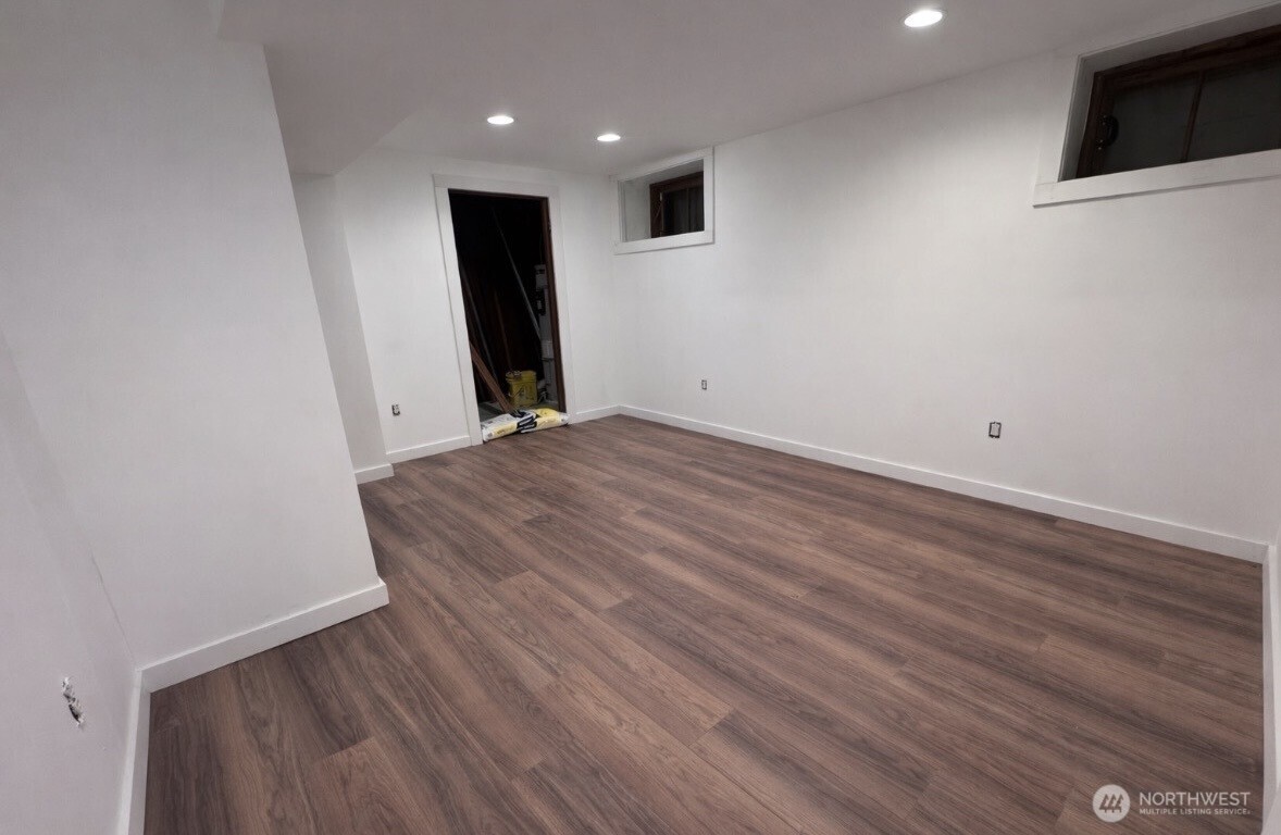 1127 Central Avenue Property Photo 25