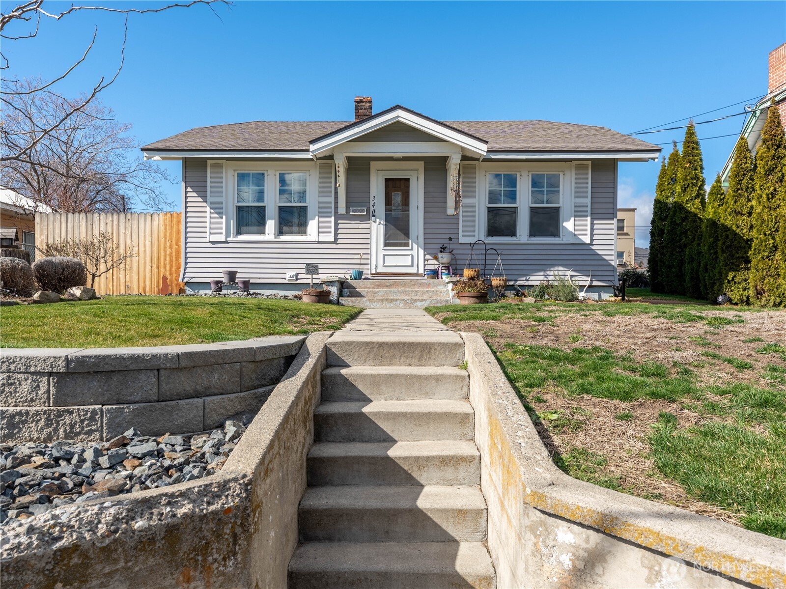 340 Malaga Avenue Property Photo 1