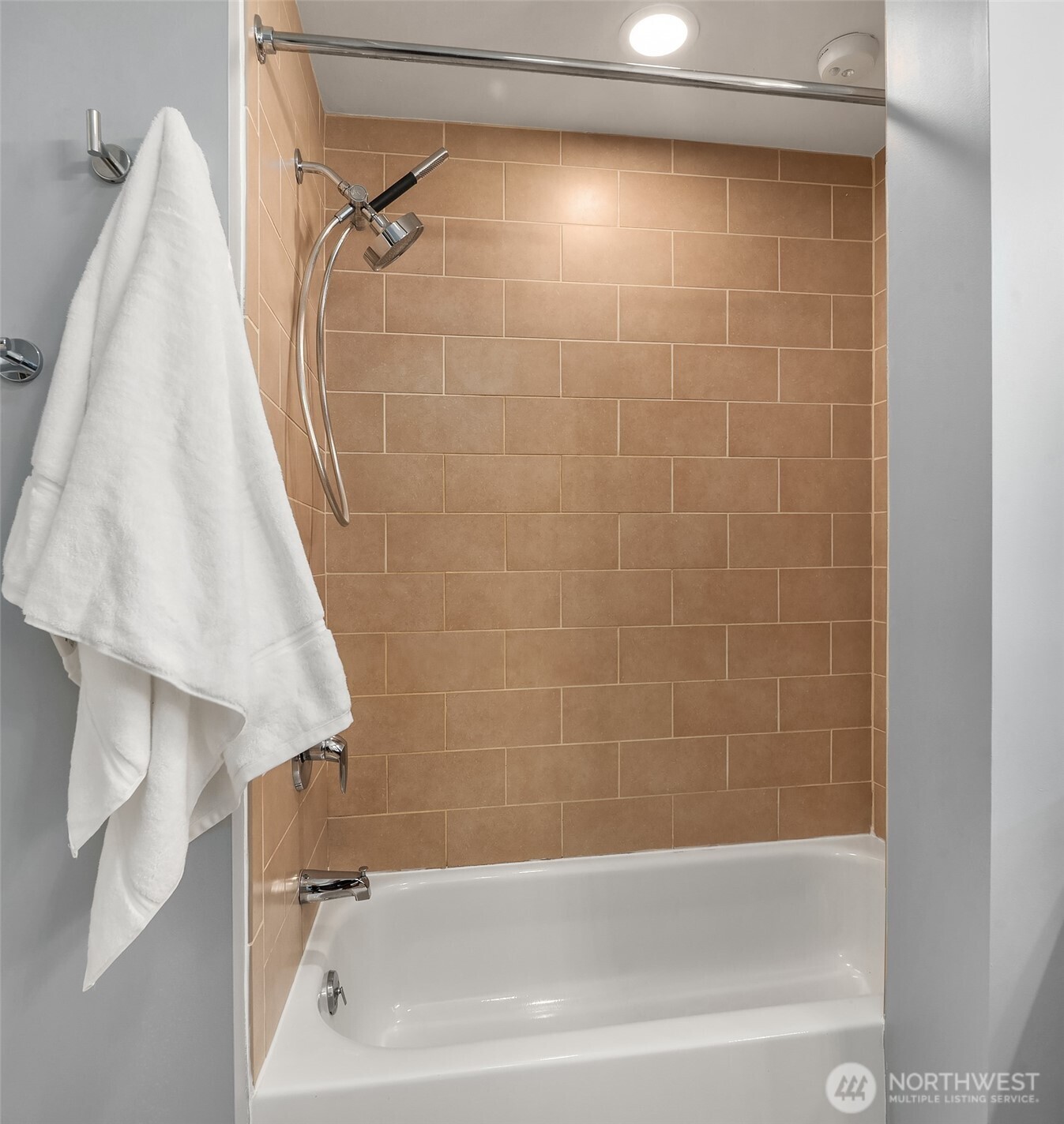 2720 3rd Avenue 405 Property Photo 20