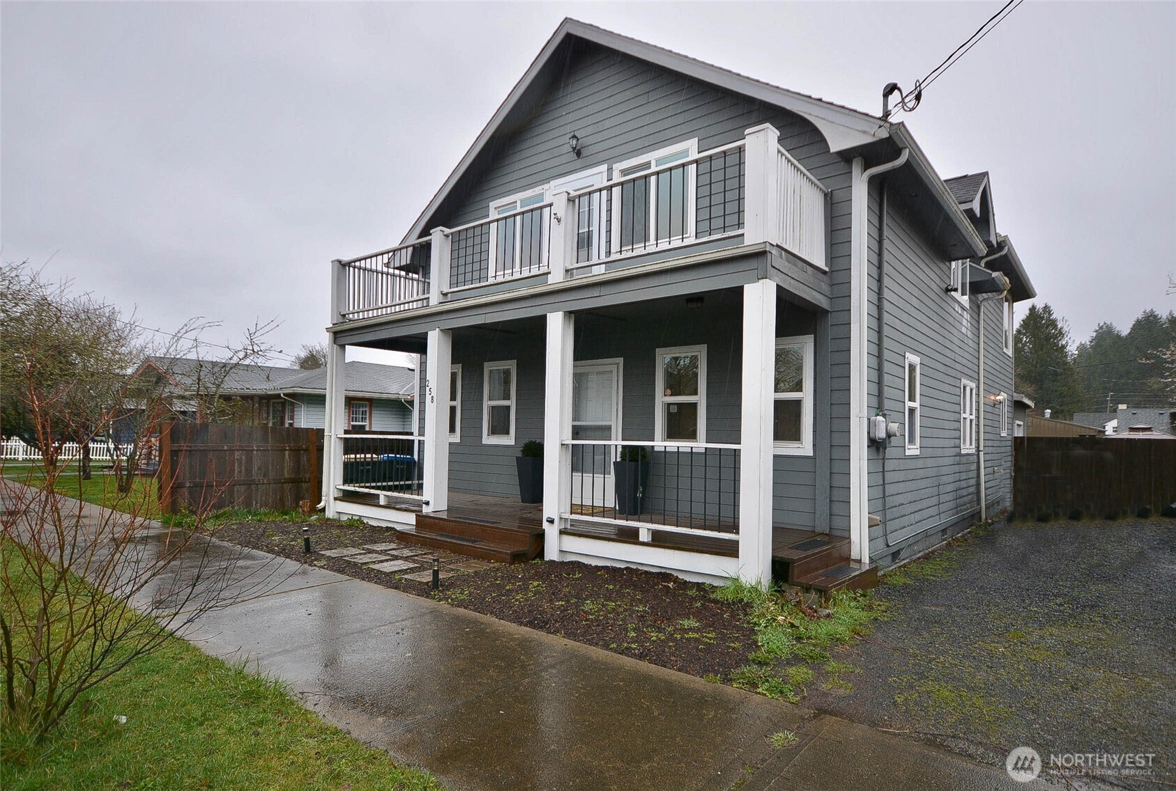 258 Wichman Street Property Photo 2