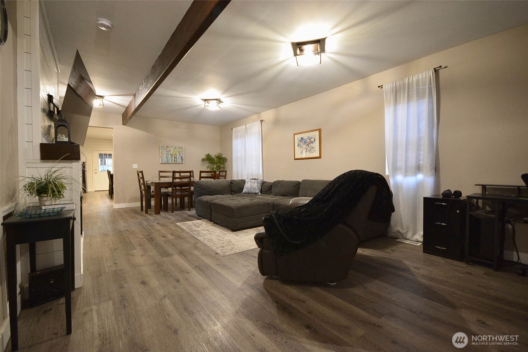 258 Wichman Street Property Photo 5