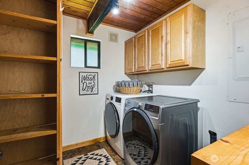 16221 Birch Way Property Photo 15