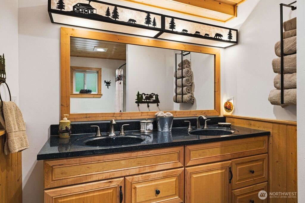 16221 Birch Way Property Photo 17