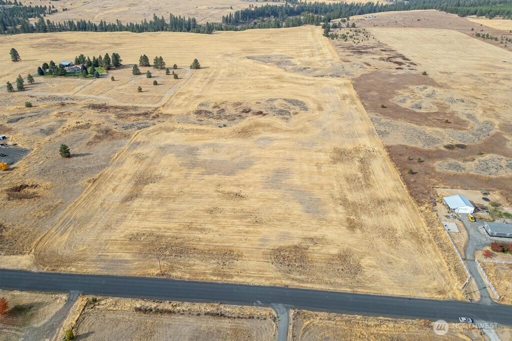 1000 N Christensen Property Photo 2